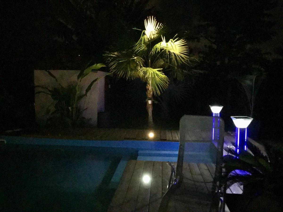 Villa Saphir B & B Sainte-Anne  Buitenkant foto